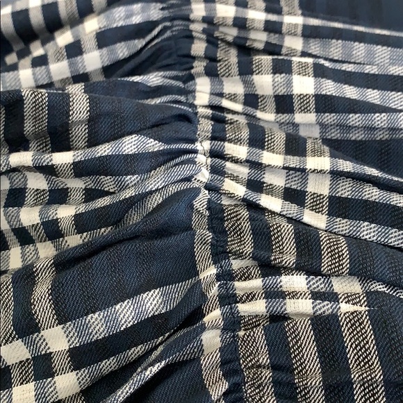 SALE!NAVY PLAID SARONG-STYLE SKIRT WITH RUFFLE😍 - Picture 8 of 8